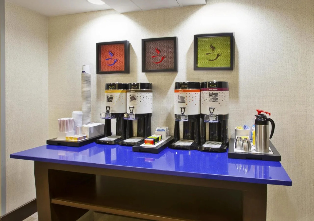 Hampton Inn & Suites - Elyria