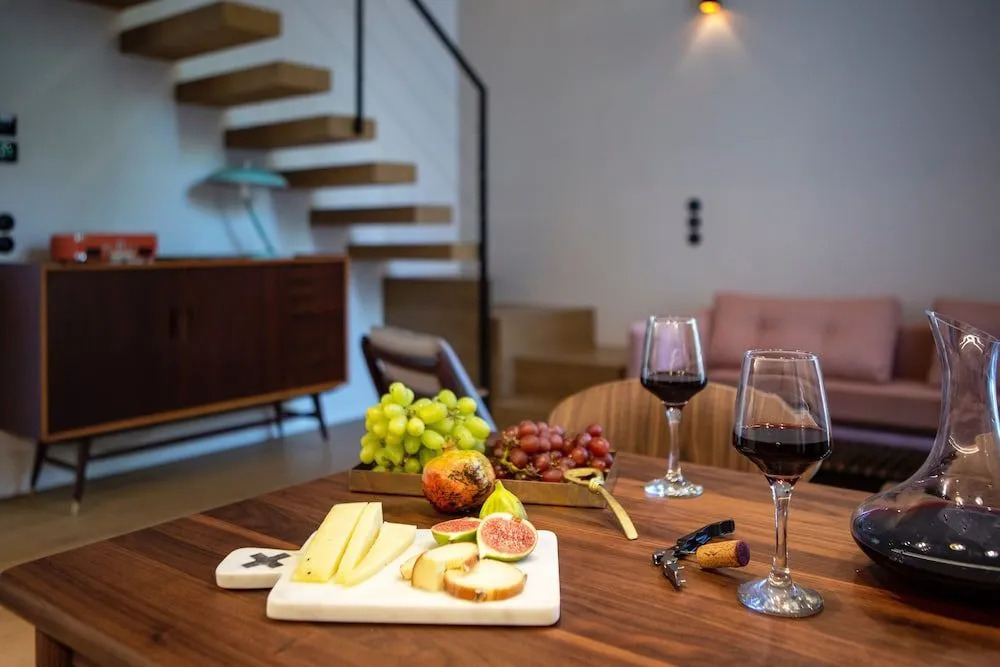 The Foundry Suites