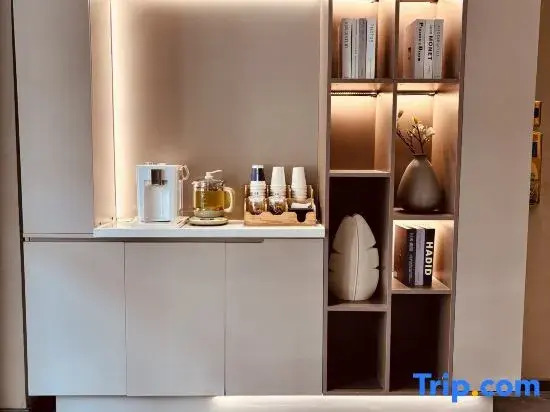 Home Inn Plus (Taiyuan Wanda Plaza Foxconn Store)