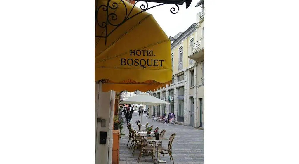 Hôtel Bosquet Pau Centre - Self Check In Budget Hotel