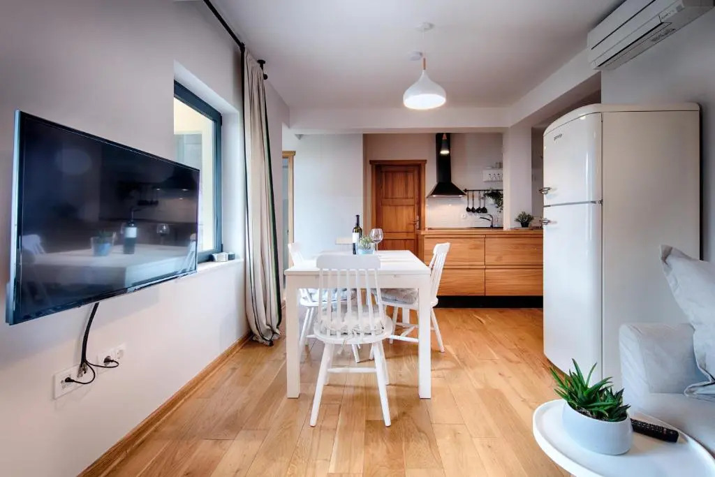 Bella Vista Suites