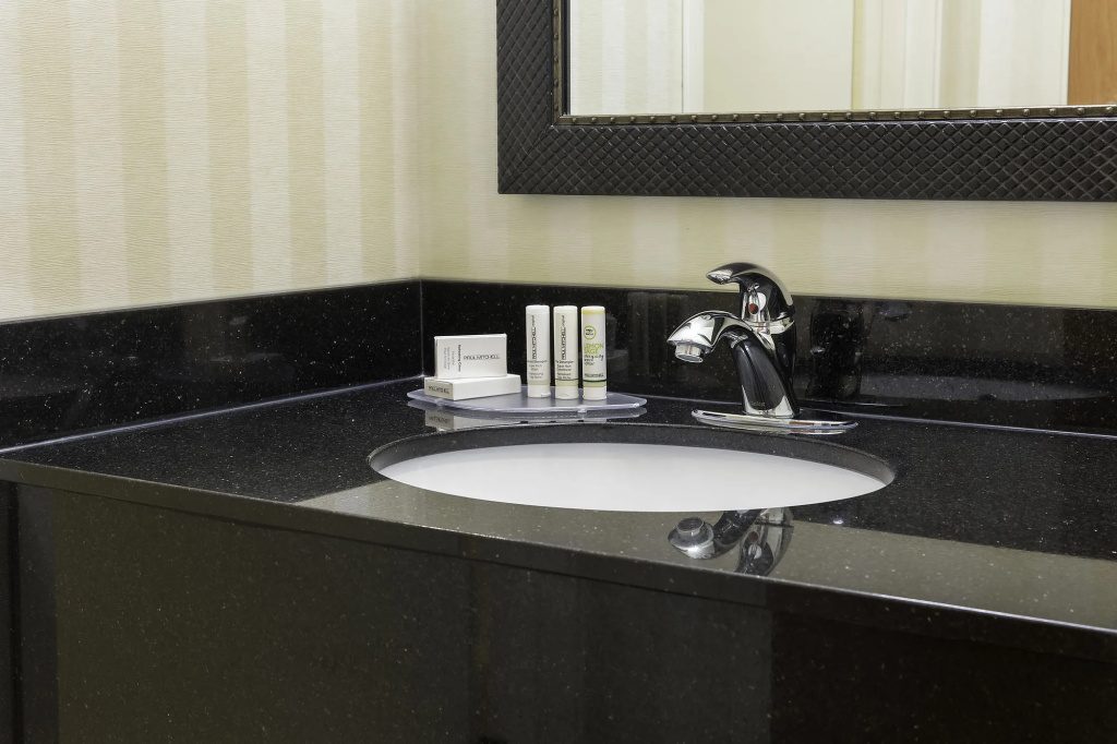 Fairfield Inn & Suites Fargo