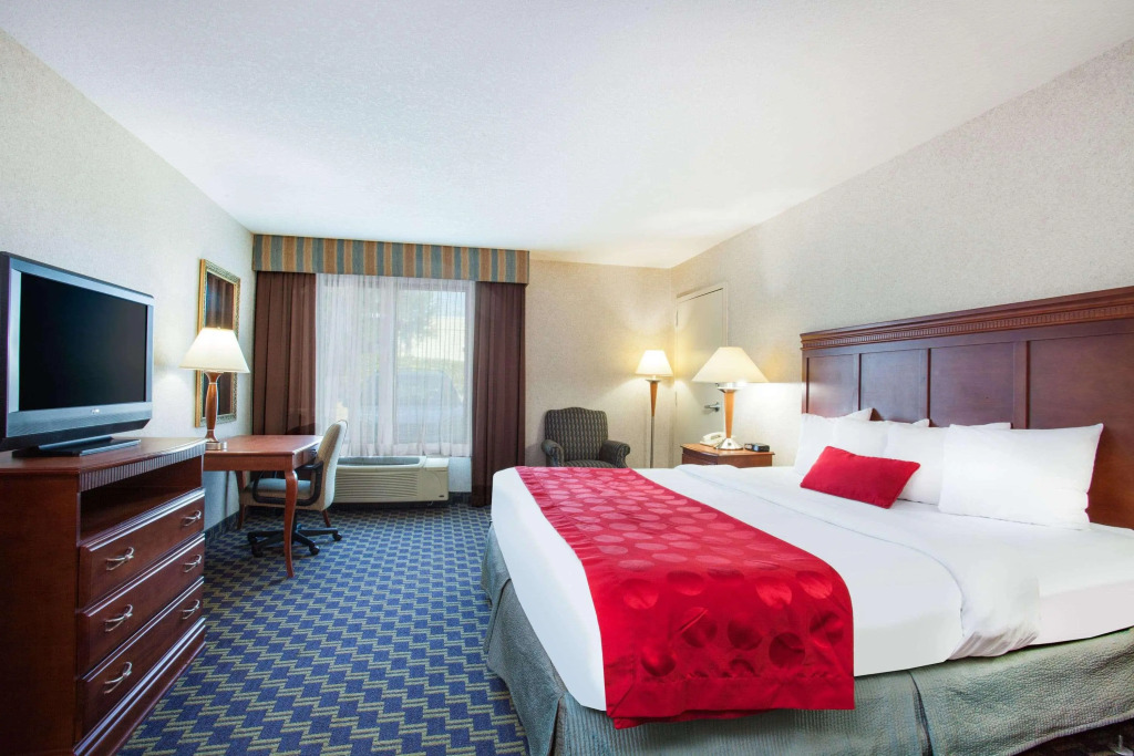 Ramada Jacksonville South Conference Center
