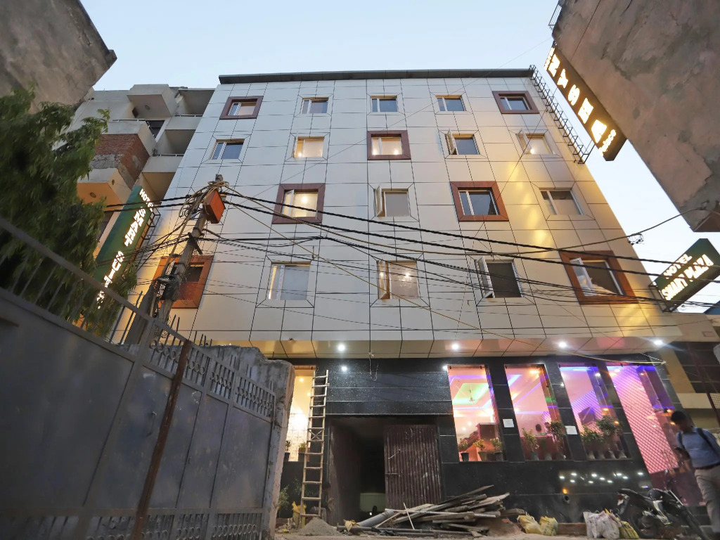 FabHotel Smart Suites