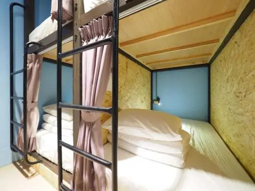 公園一鹿背包客棧 Deer Park Hostel