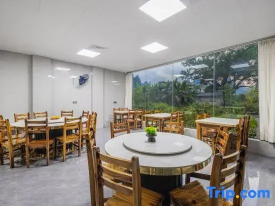 Yangshuo Xingping Mountain House Water Residence Homestay (20 Yuan Background Scenic Area)