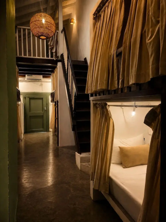 Kabalana Surf Hostel