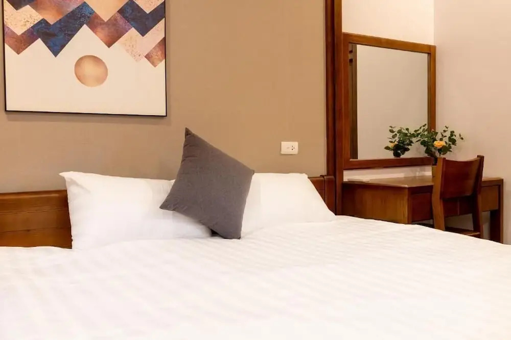 My Serenity Service Apartment - West Lake