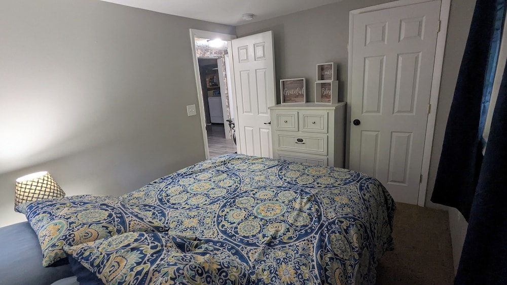 Chalet w Loft Near Sleeping Bear 2552