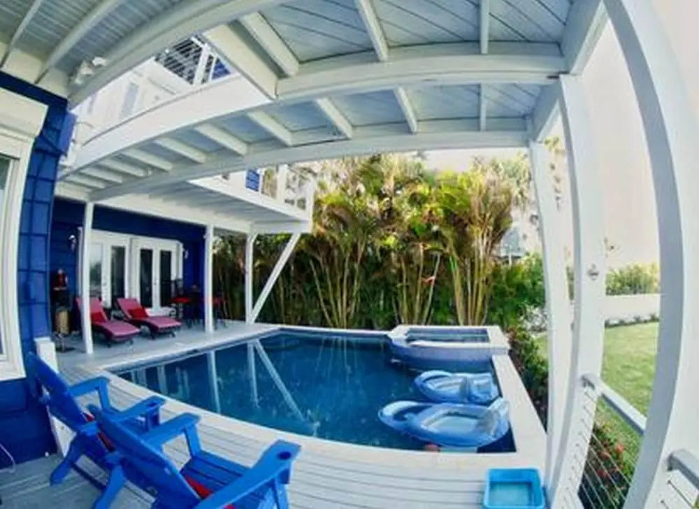 Sunset Sands Beach Pool Home Pass-a-grille 2508 by Techtravel