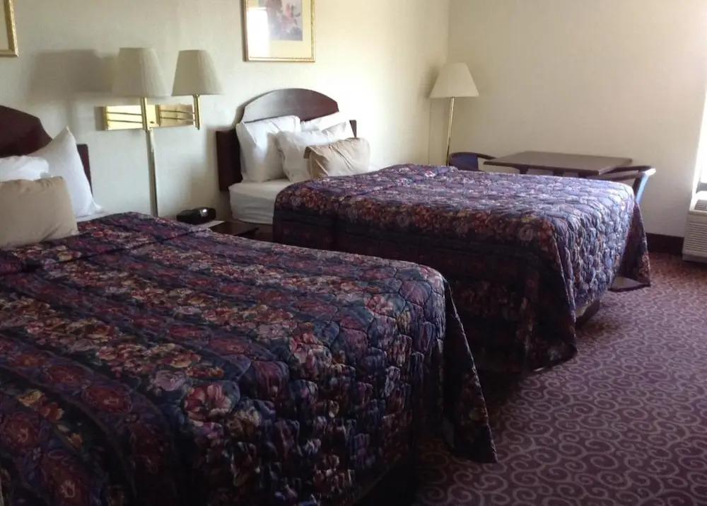 Bayside Hotel of Mackinac