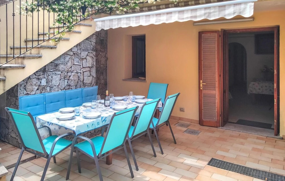 Beautiful Apartment in Monte Petrosu With Outdoor Swimming Pool and 3 Bedrooms