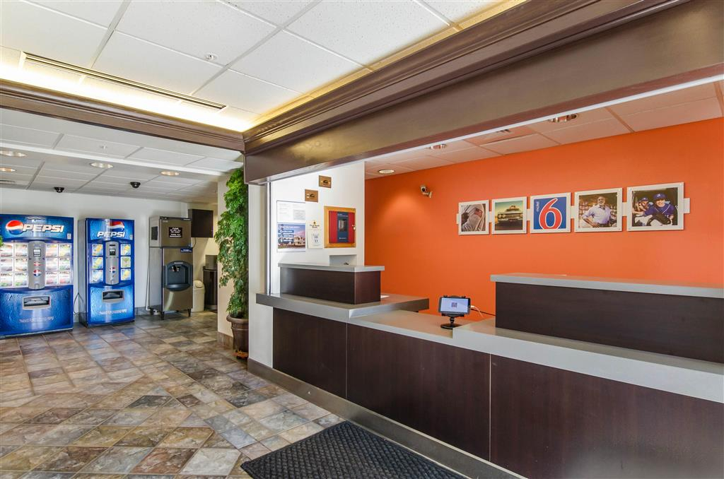 Motel 6-Wheatland, WY