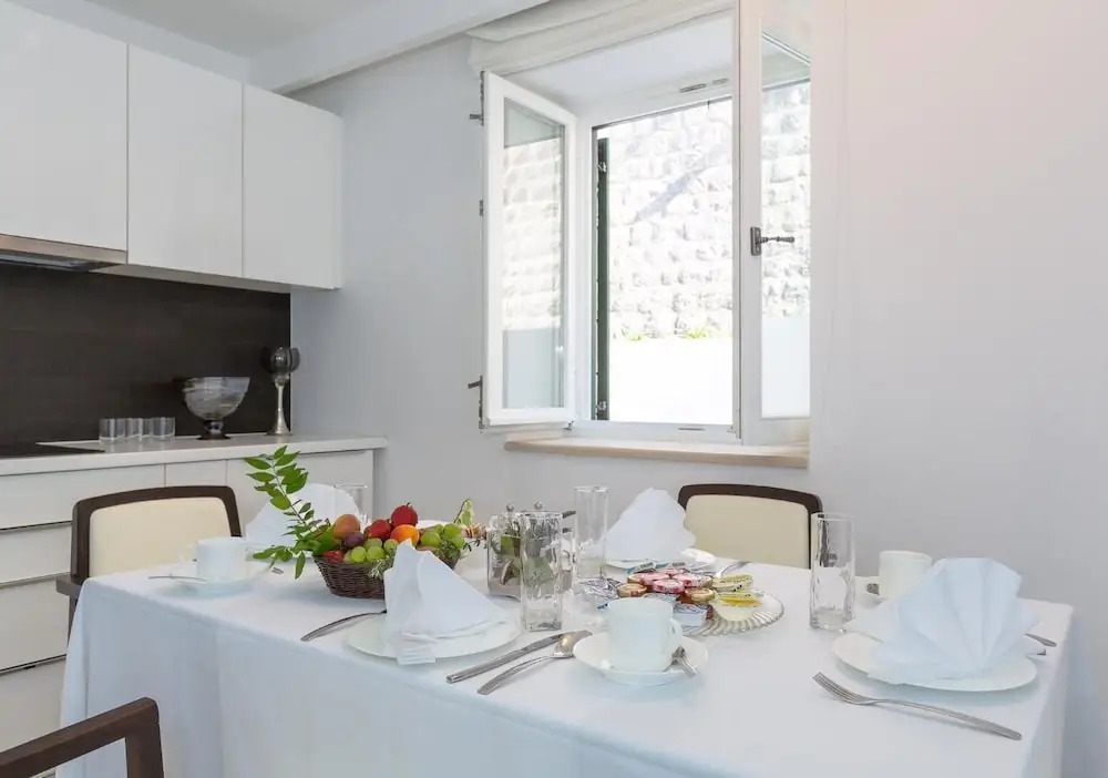 Lafodia Apartments