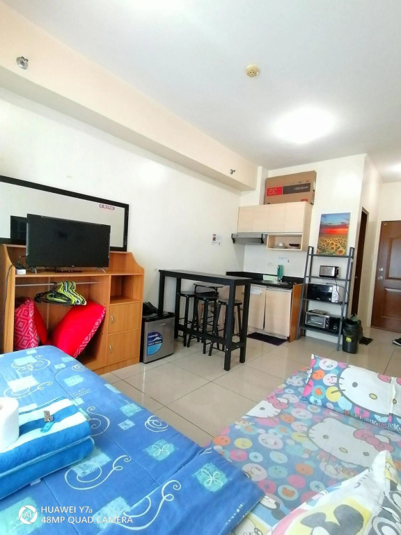 The Beacon Makati Staycation Suites