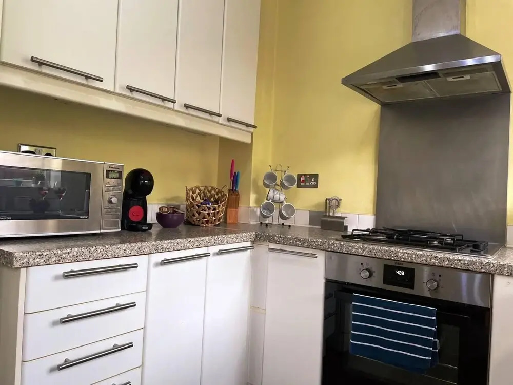 Ideal for Contractors & Families by Hnfc Stays