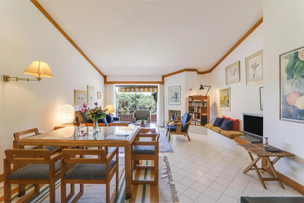 Apartment Dansk