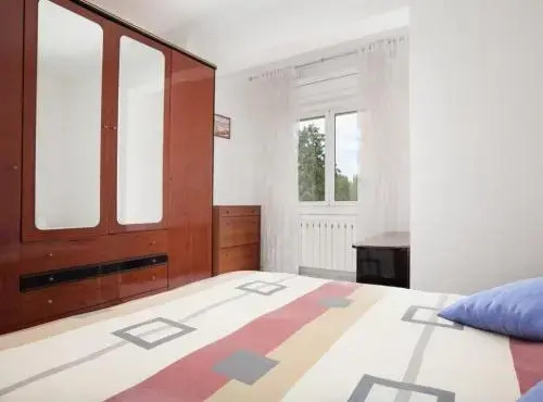 Bright Apartment Close To Congress Center & Port