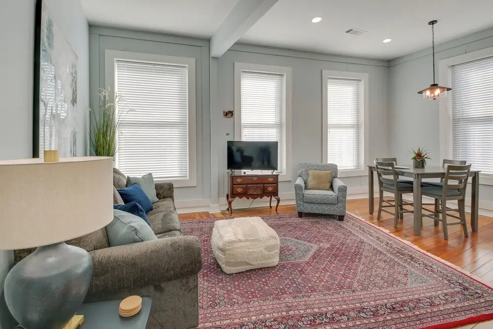 Modern Downtown Hot Springs Vacation Rental!