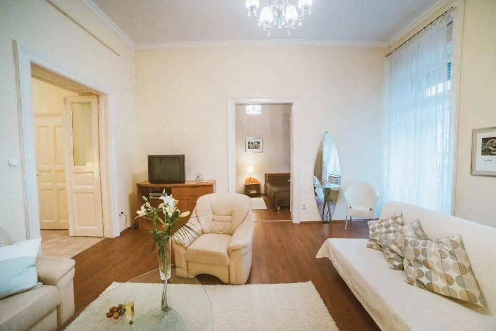 Hina Apartman