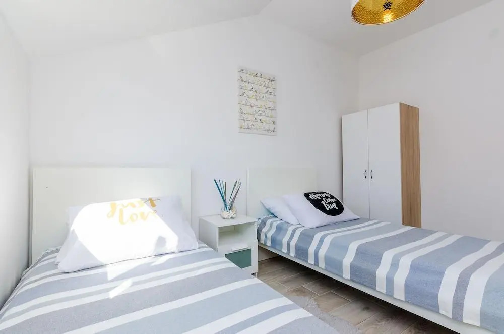 Apartment Sea Shell