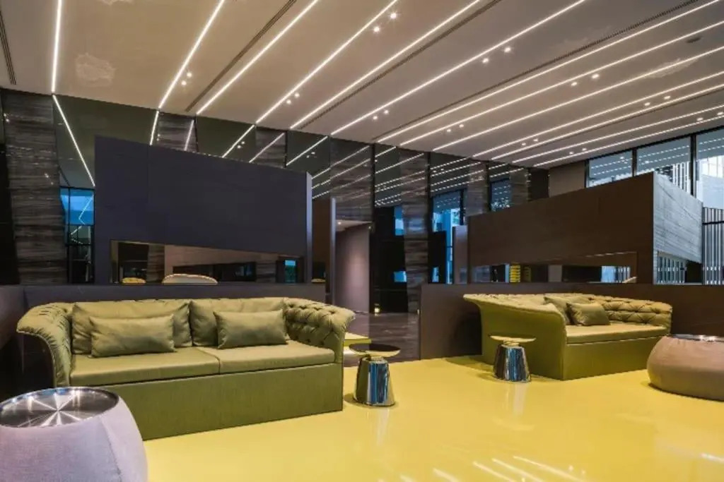 the base central pattaya seaview