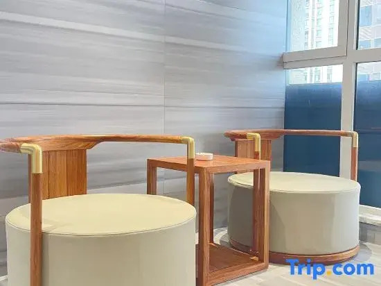 Tianxia Haojia Sunshine Smart Hotel (Weihai High-speed Railway Station Qingdao Middle Road)
