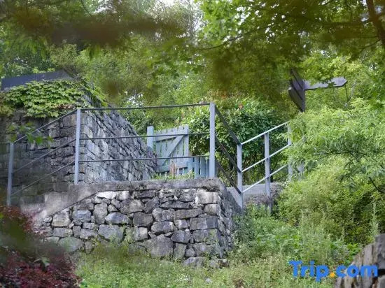 Shenqiuli Hidden World Resort Villa (Wulong Xiannvshan Branch)