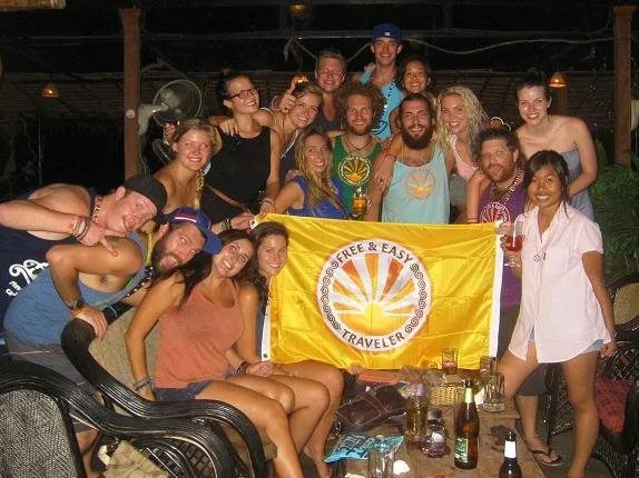 11 Happy Backpackers