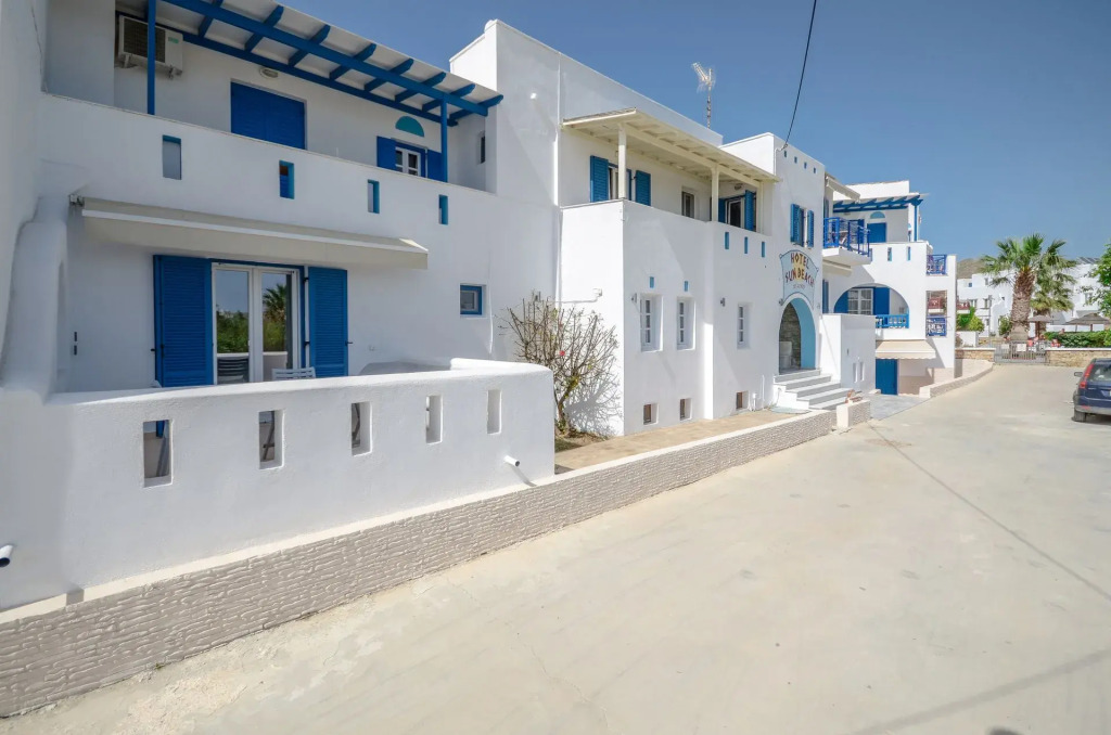 Sun Beach Hotel