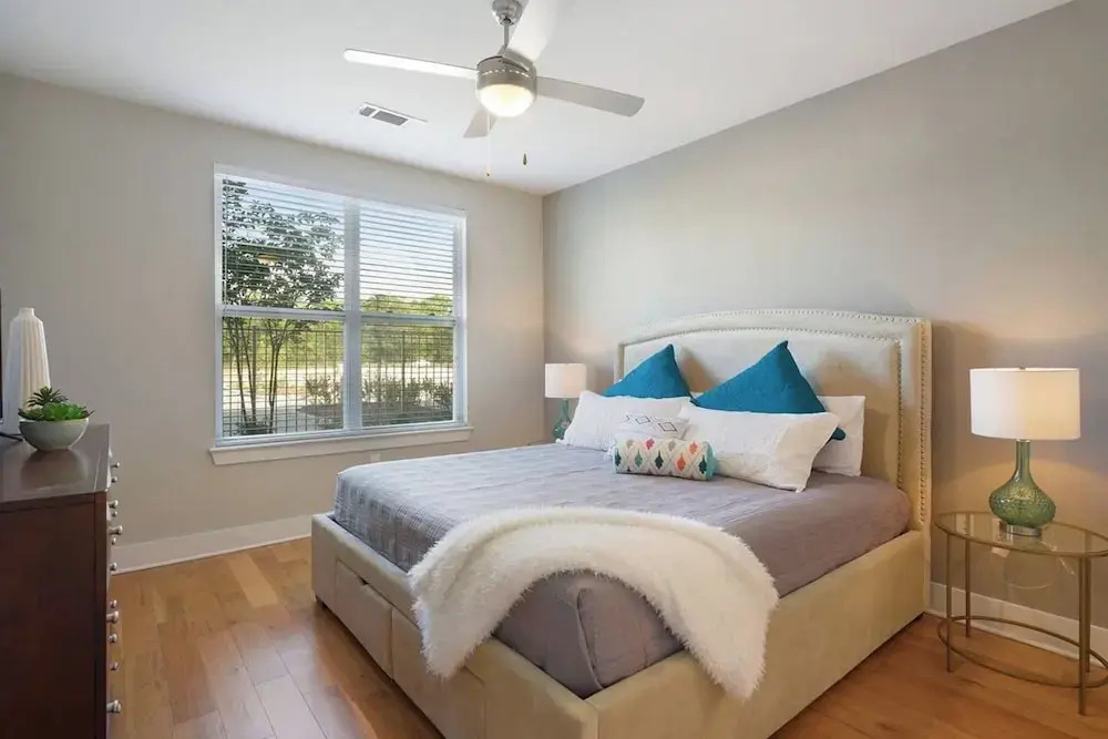 Luxurious Downtown Condo