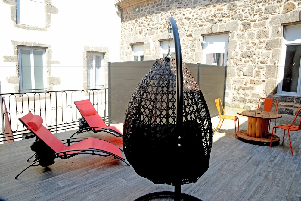 Logis Hotel Yseria - Historical Center