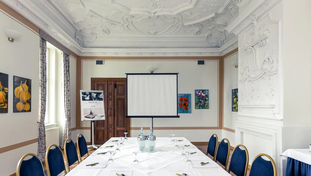 Sunday Hotel Schloss Neustadt Glewe