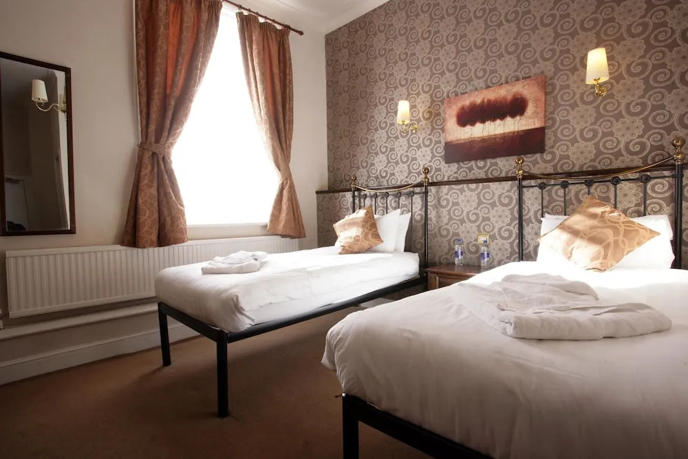 White Hart Hotel by Marton's Inns