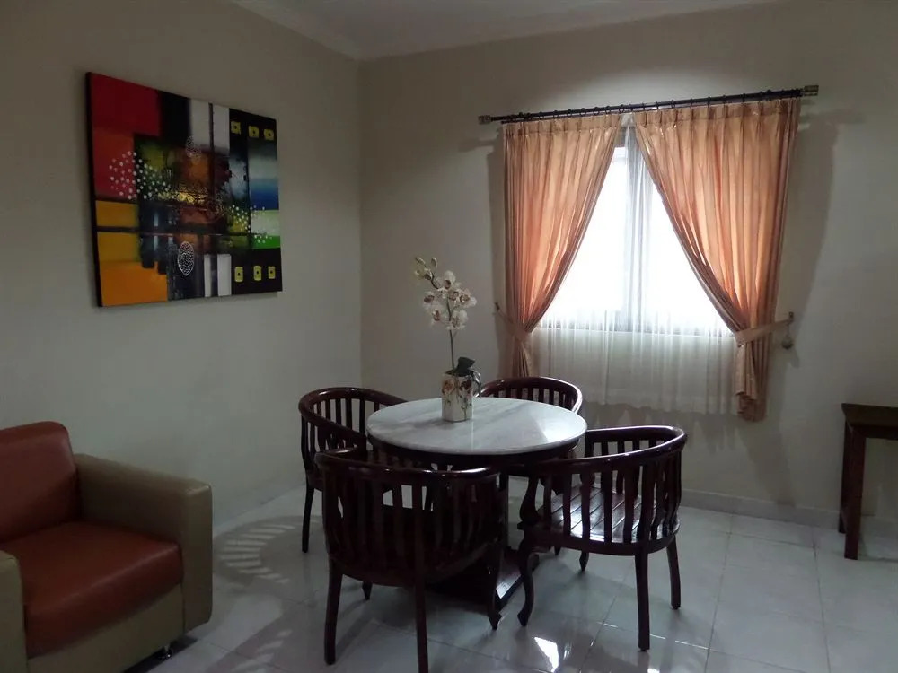 OYO 198 Emdi House Seturan