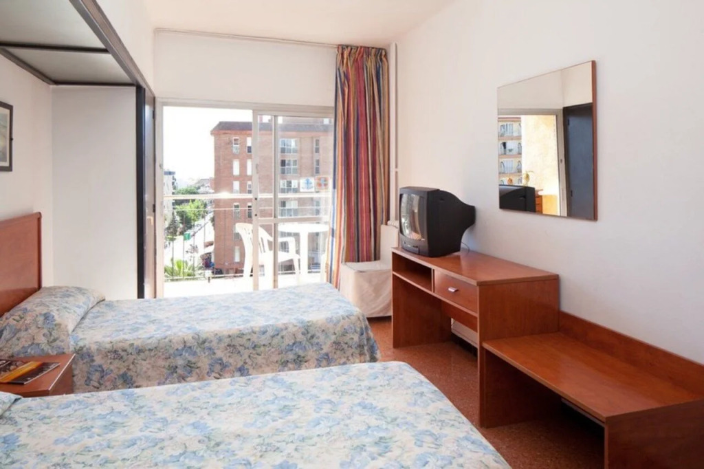 Roulette 3* Lloret de Mar Hotel