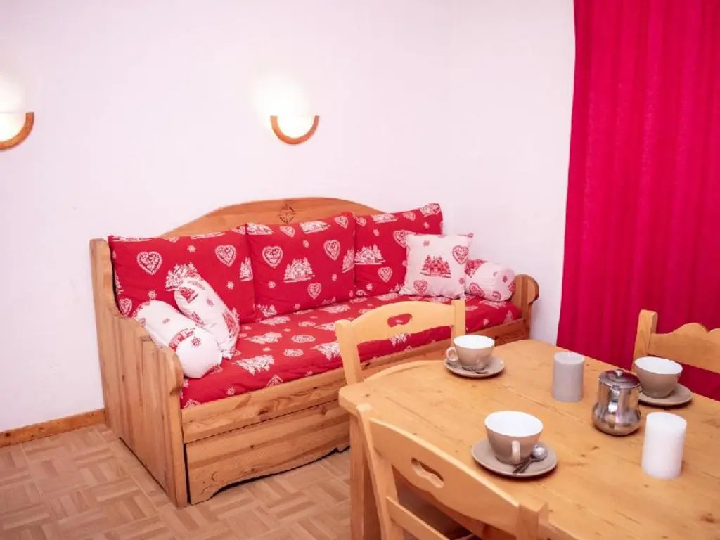 Studio Puy-Saint-Vincent, 1 pièce, 2 personnes - FR-1-504-341