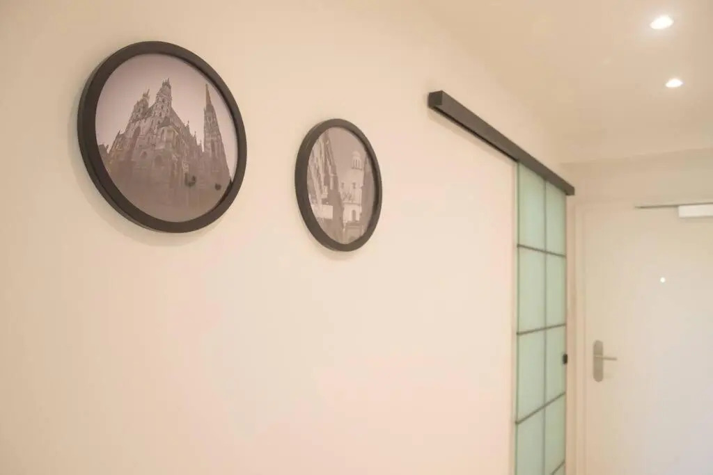Room 4 Art Appartments Nr.1 in Vienna Center