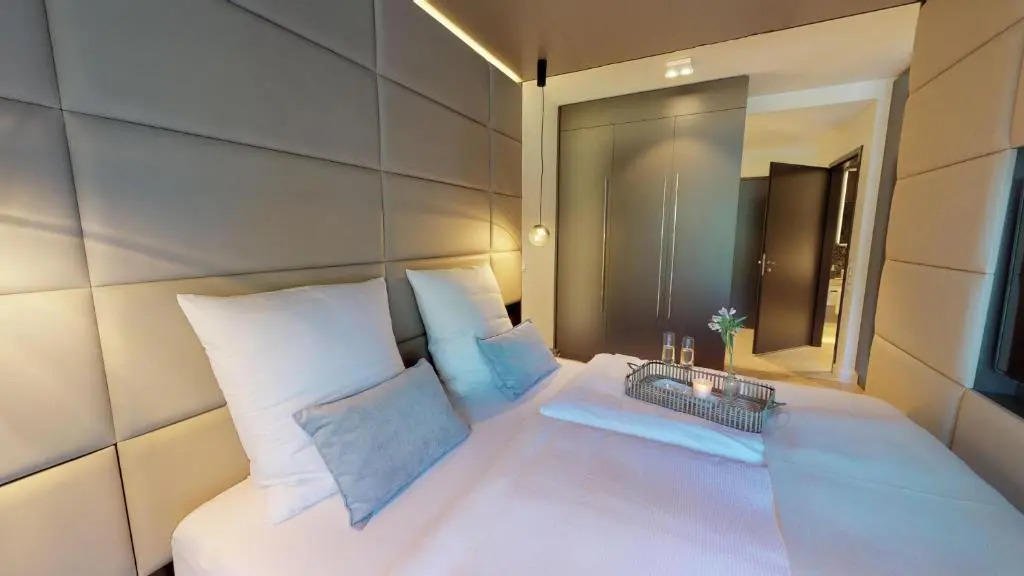 White Pearl Apartment 3.06