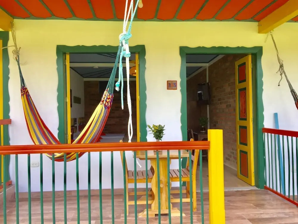 Mamatina Hotel