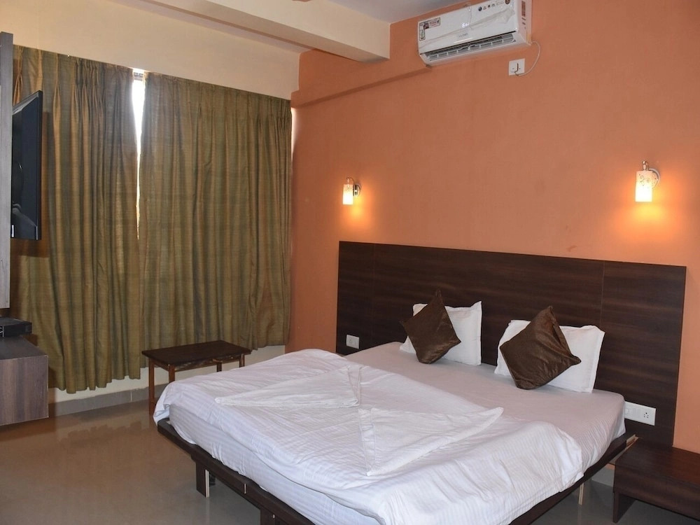 Hotel Rajeshwar