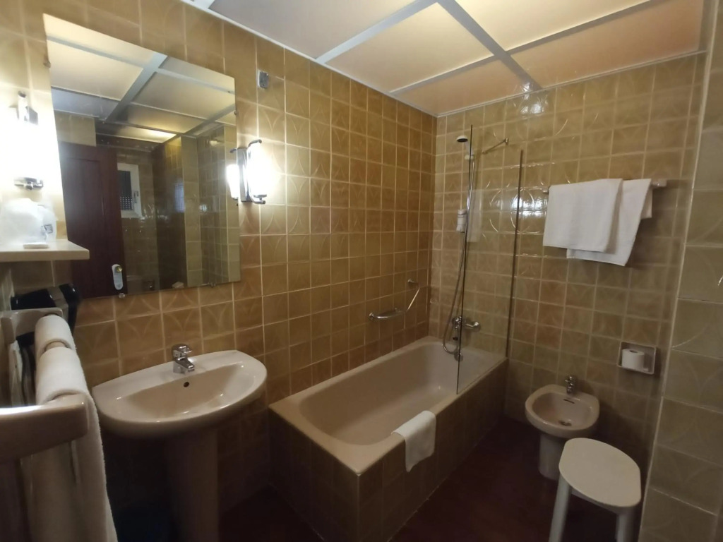 Hotel ELE Acueducto