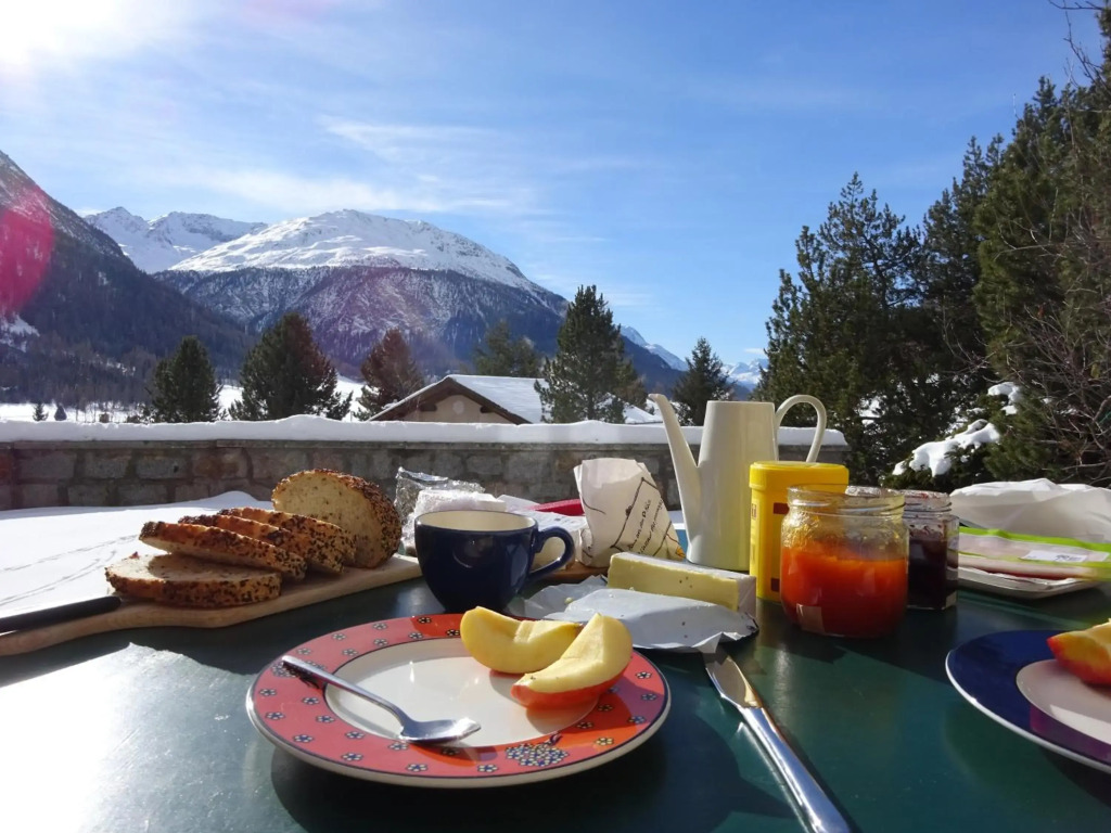 Chesa Sonnenuhr