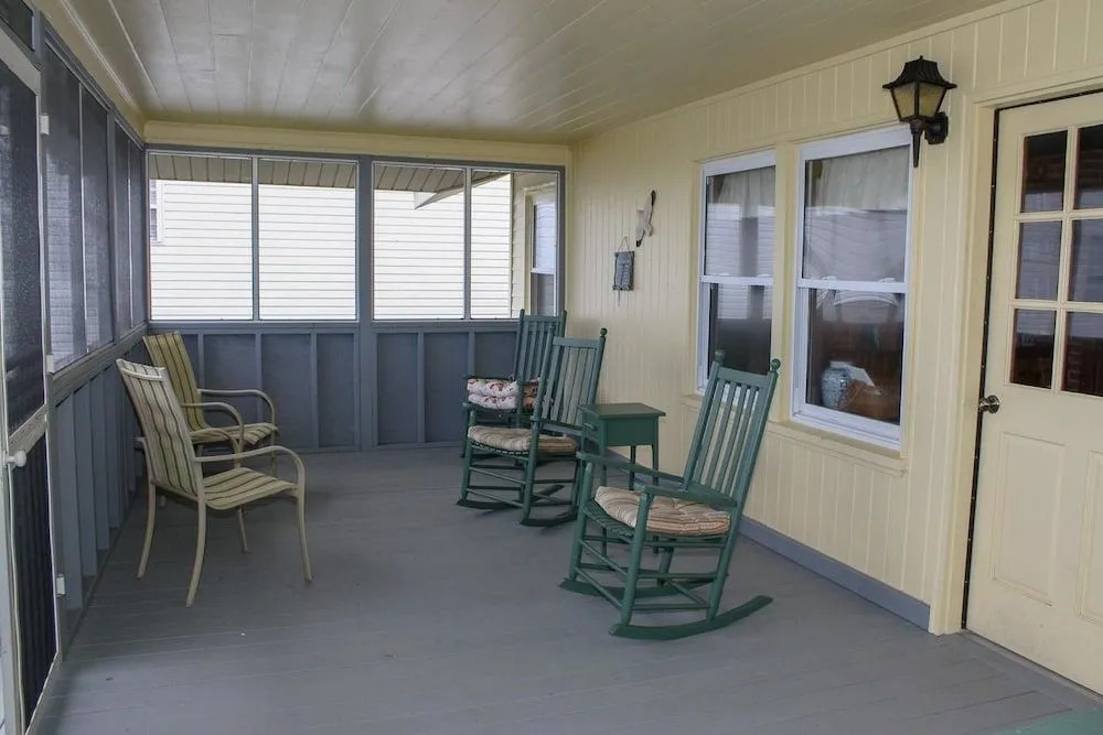 The Shell - 5 Br Home