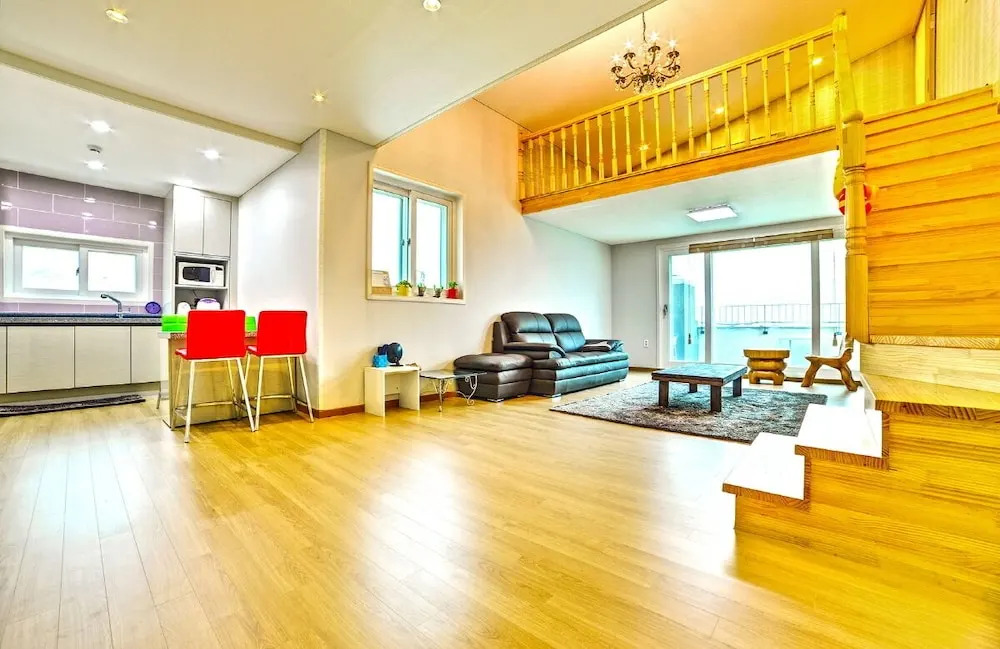Namyangju Noblian House Pension