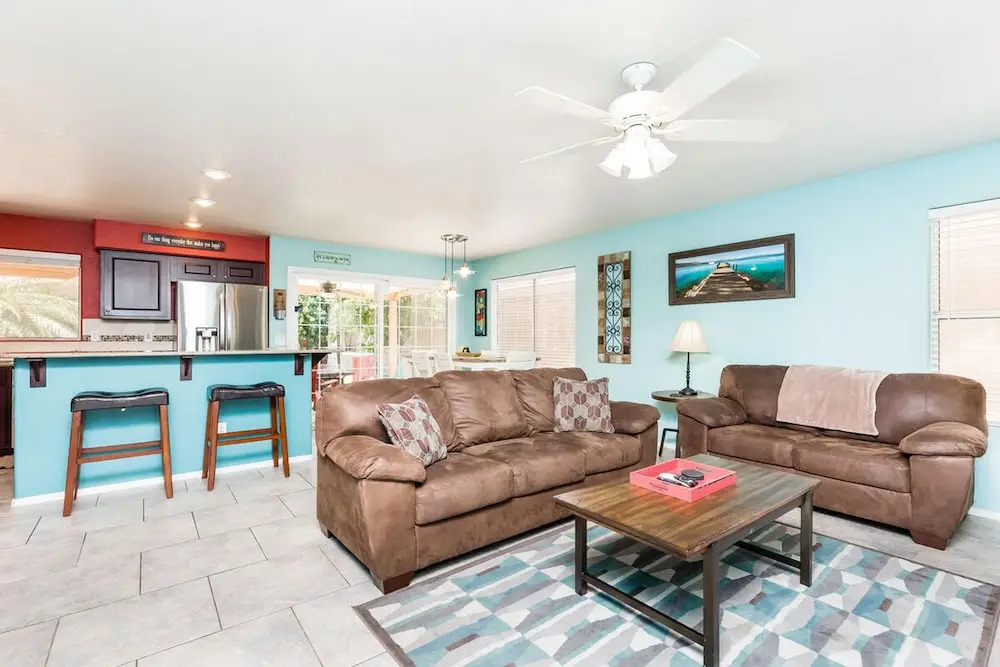 Chandler Oasis - 4 Bedroom by Casago