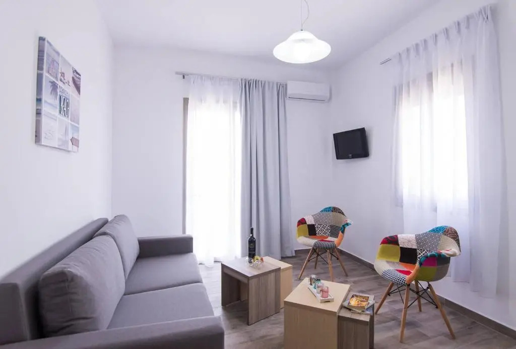 Breeze Vacation Apartments