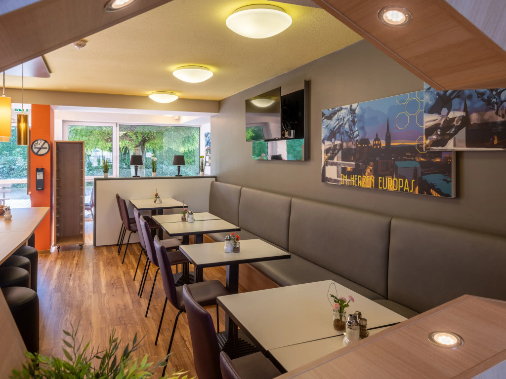 B&B HOTEL Aachen-Würselen