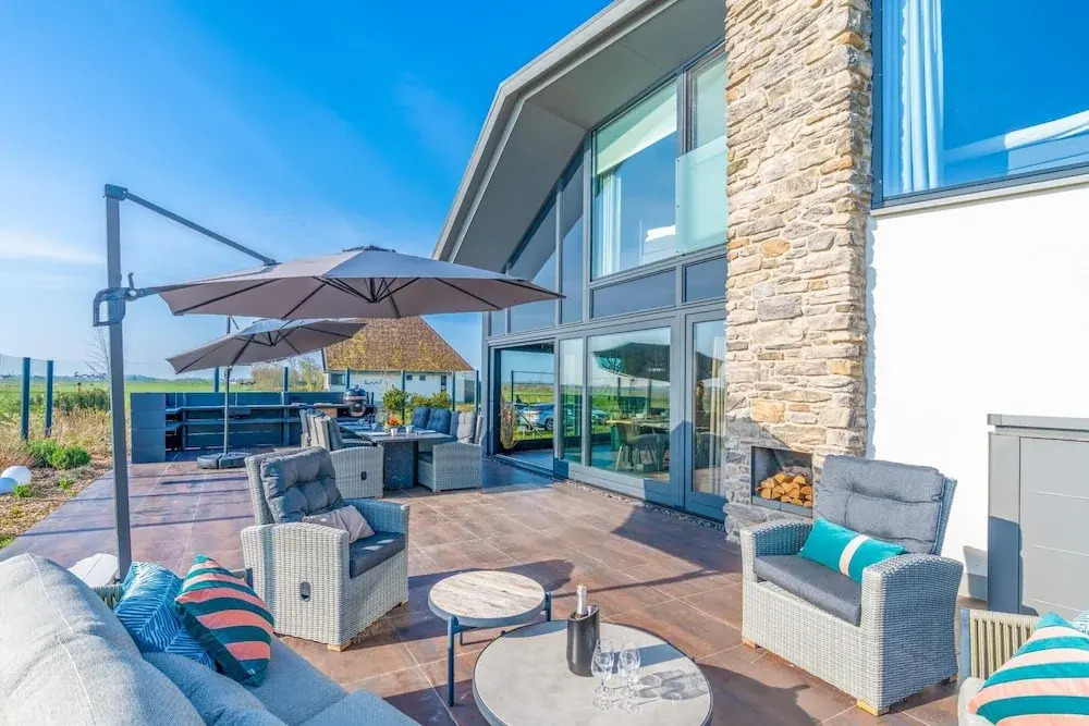 Modern, Luxurious and Sustainable Nature Villa
