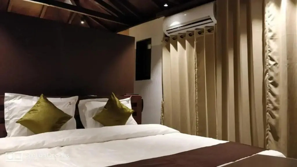 Avisa Nila Beach Resort